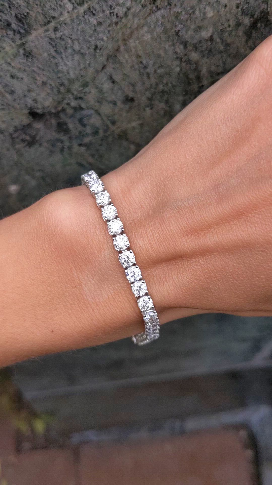 10.52 Ct.Tw. Natural Diamond Pave Bracelet, 14K White Gold Size Video