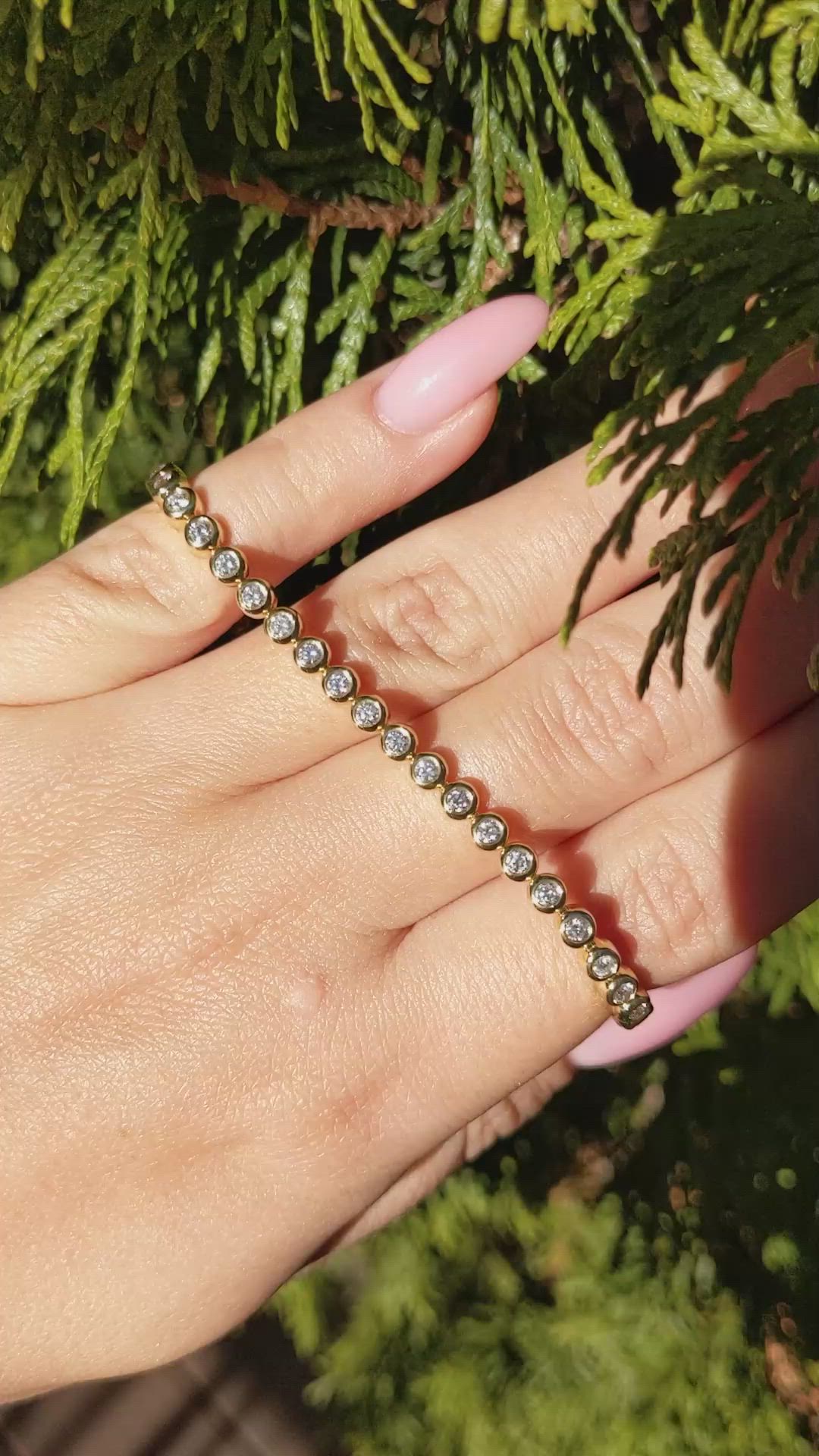 1.88 Ct.Tw. Natural Diamond Tennis/Line Bracelet, 18K Yellow Gold Size Video