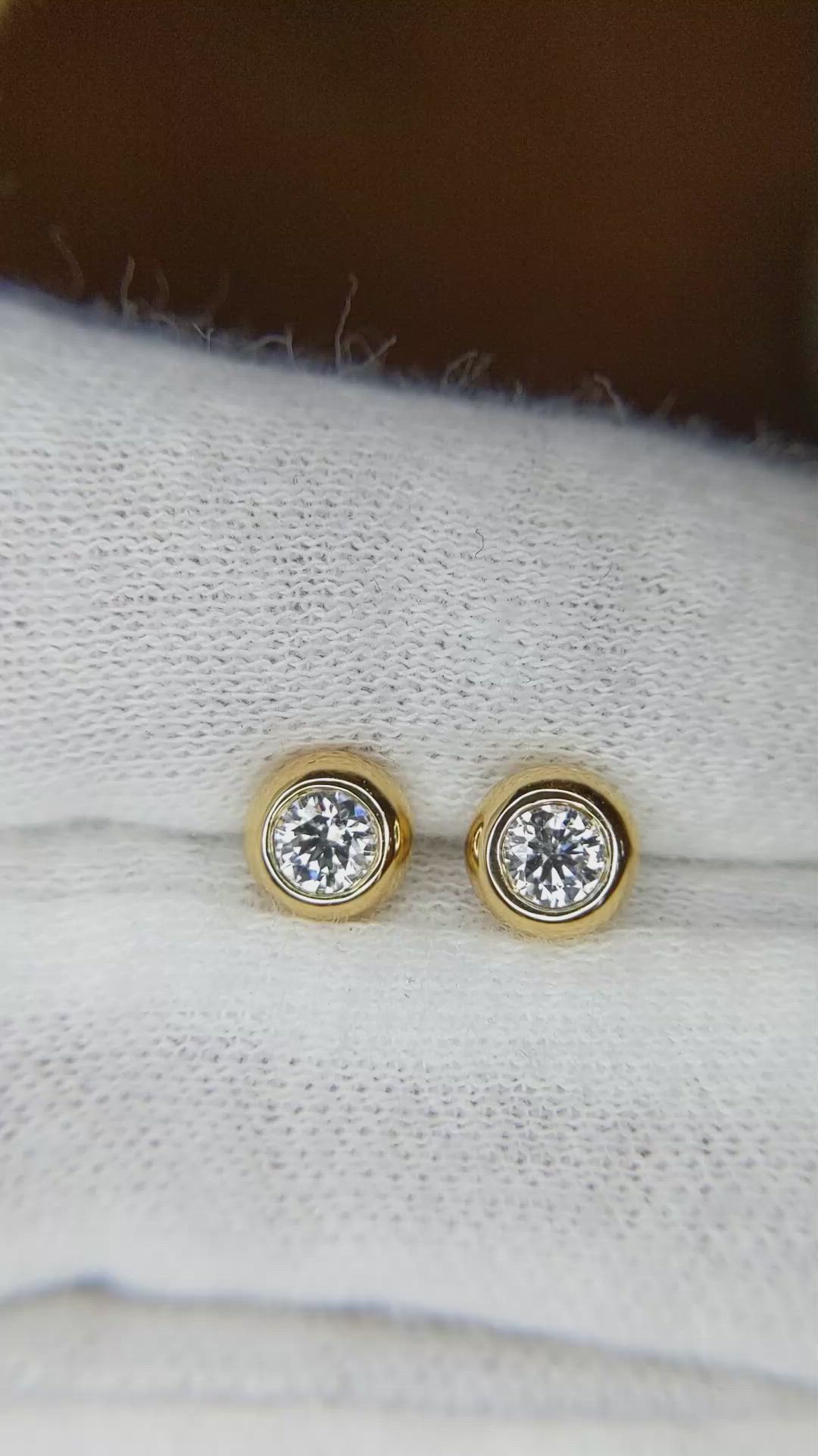 0.40 Ct.Tw. Natural Diamond Studs Earrings, 18K Yellow Gold Size Video