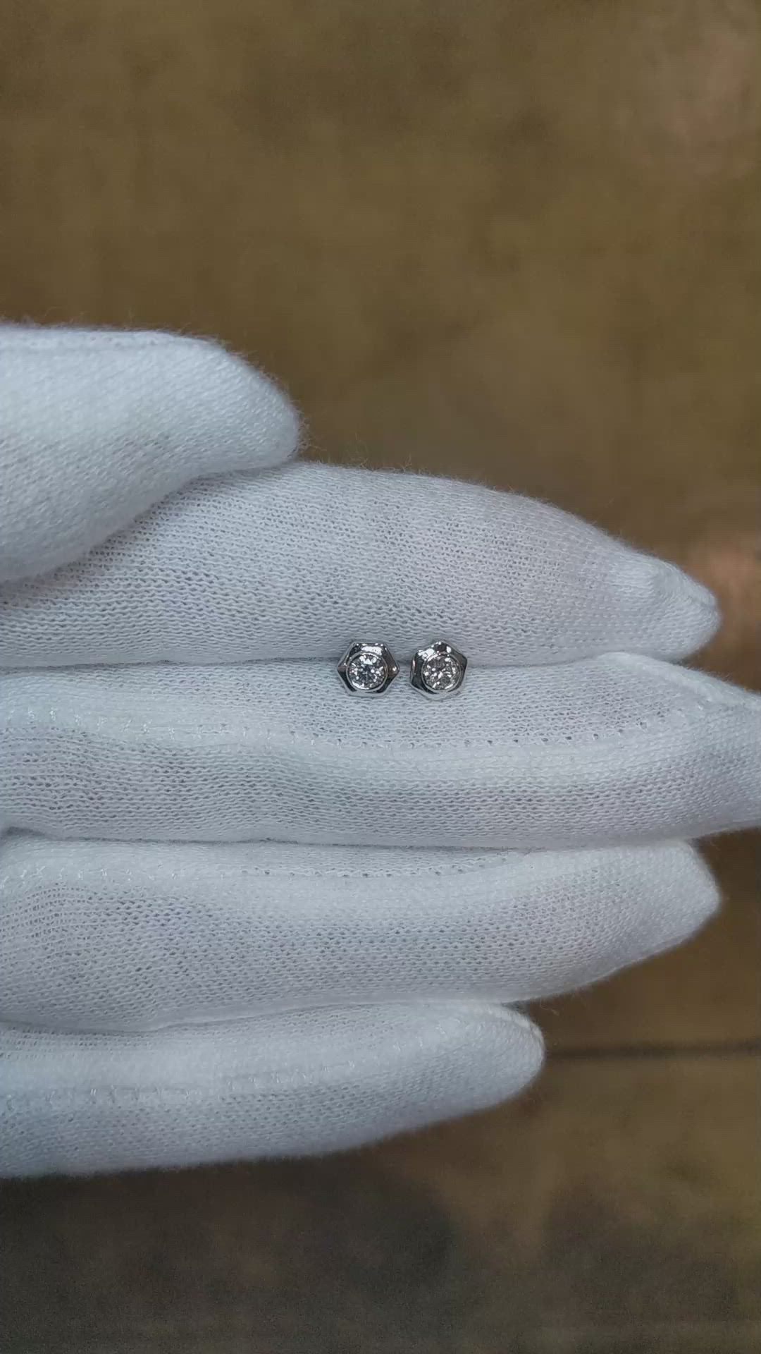 0.20 Ct.Tw. Natural Diamond Studs Earrings, 18K White Gold Size Video