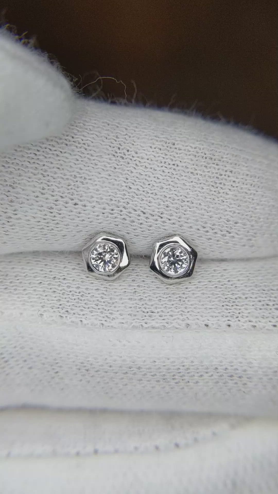0.20 Ct.Tw. Natural Diamond Studs Earrings, 18K White Gold Size Video