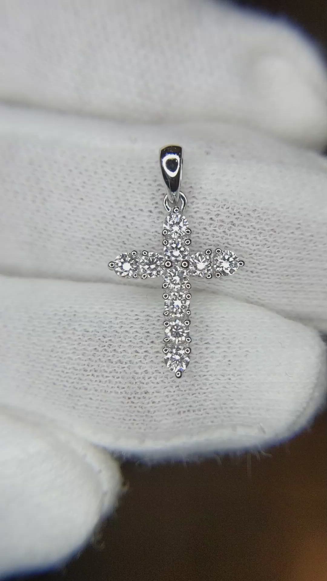 0.45 Ct. Natural Diamond Pave Pendant, 18K White Gold Size Video
