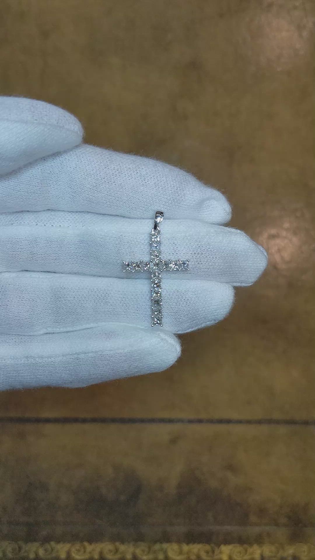 1.16 Ct. Natural Diamond Pave Pendant, 18K White Gold Size Video